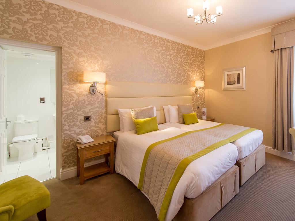 The Royal & Fortescue Hotel Barnstaple Exteriör bild