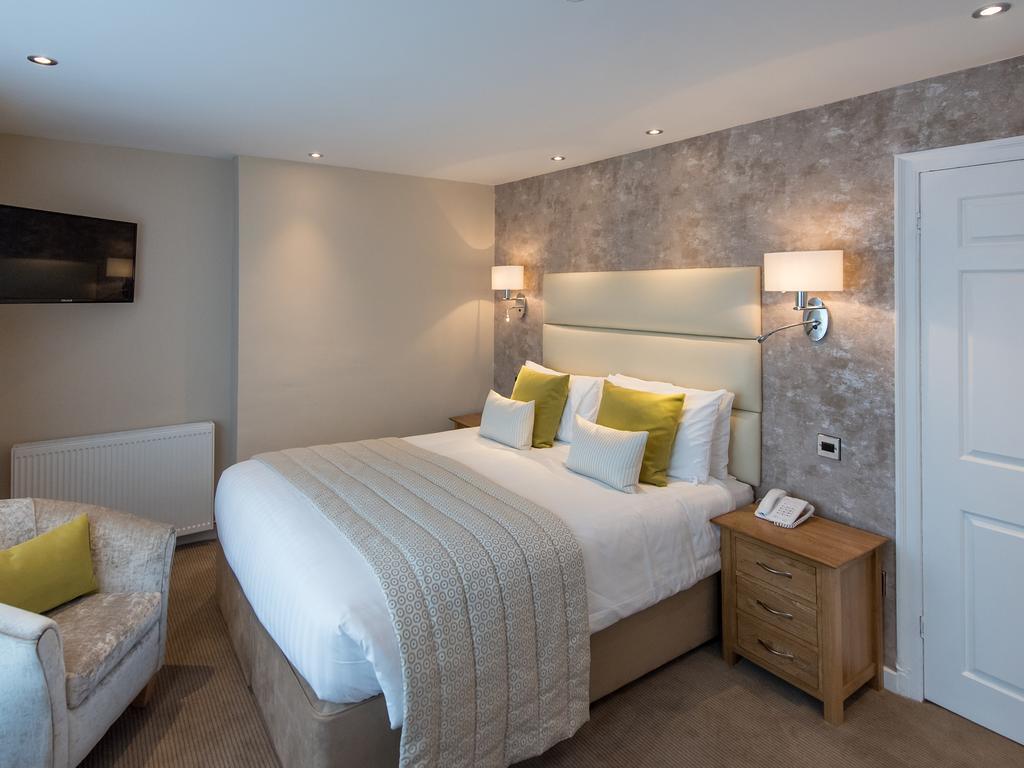 The Royal & Fortescue Hotel Barnstaple Exteriör bild